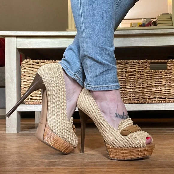 ☀️LAST CHANCE☀️Burberry Porsum Woven Raffia Heels - 38 - Picture 11 of 11